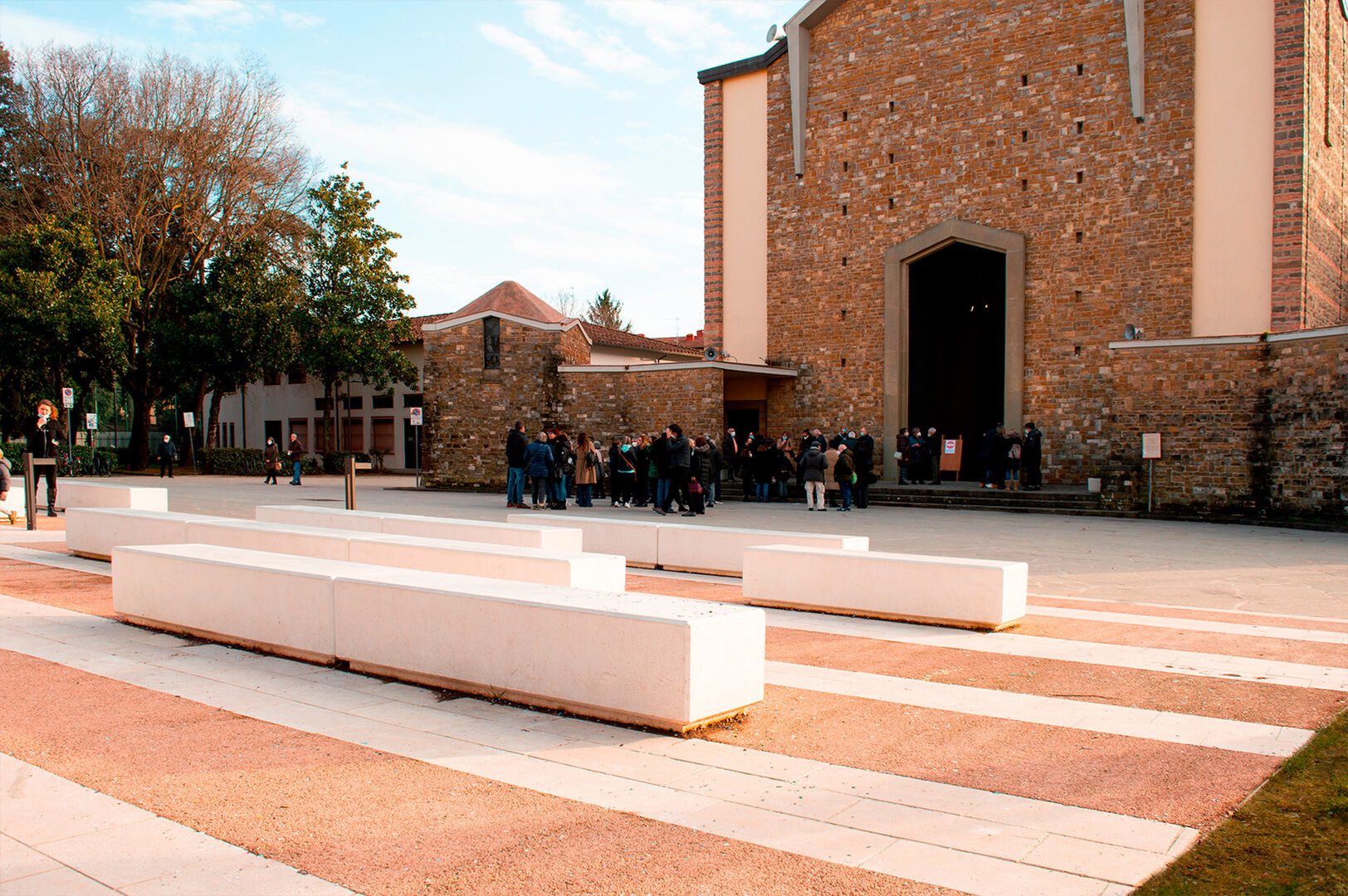 Piazza dell'Isolotto - Image 3